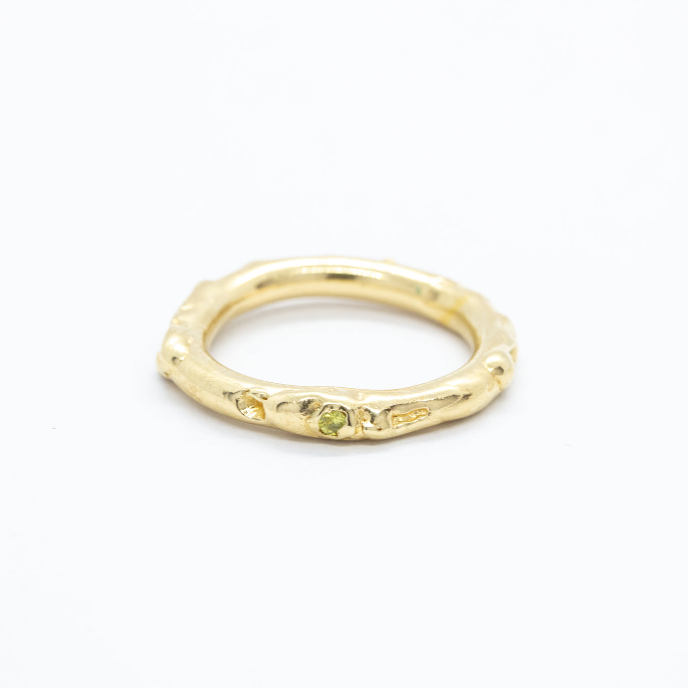 ring antre gold with yellow sapphires handmade in berlin