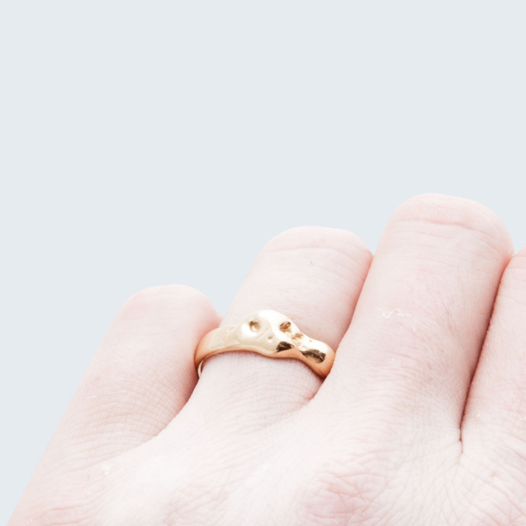 apollo wedding ring for him in yellow gold, product image front view, INNAN Jewellery Berlin