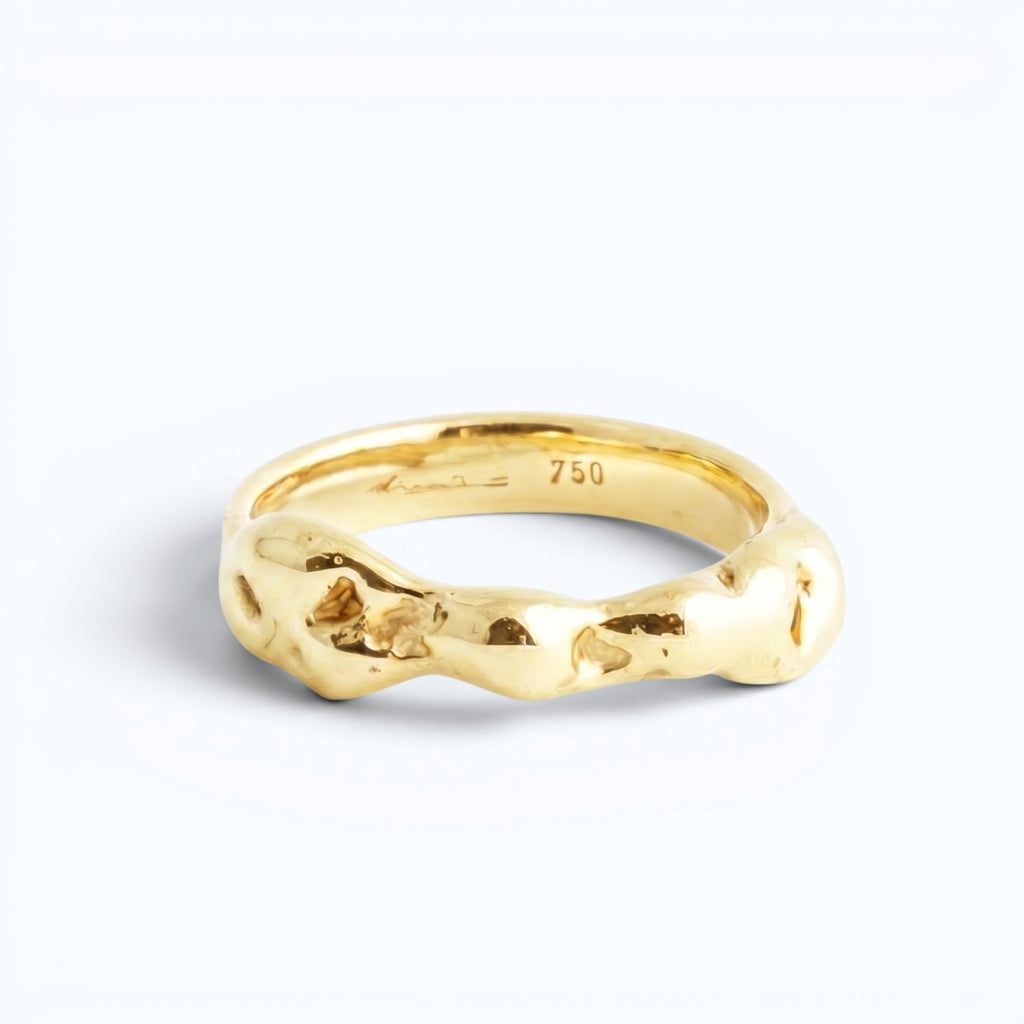 apollo wedding ring for him in yellow gold, product image front view, INNAN Jewellery Berlin