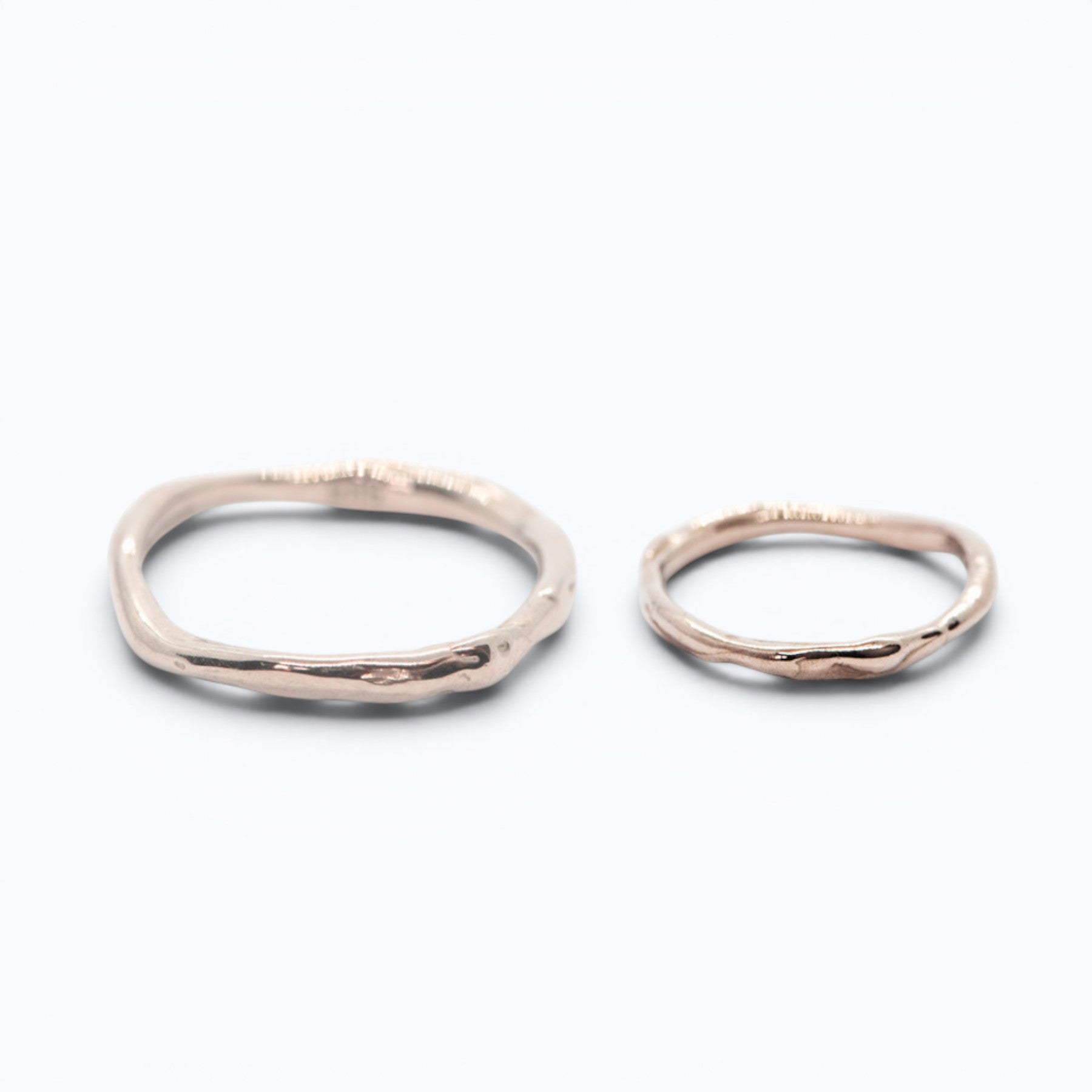 erato  hers and his wedding bands in white gold, product image, INNAN Jewellery Berlin