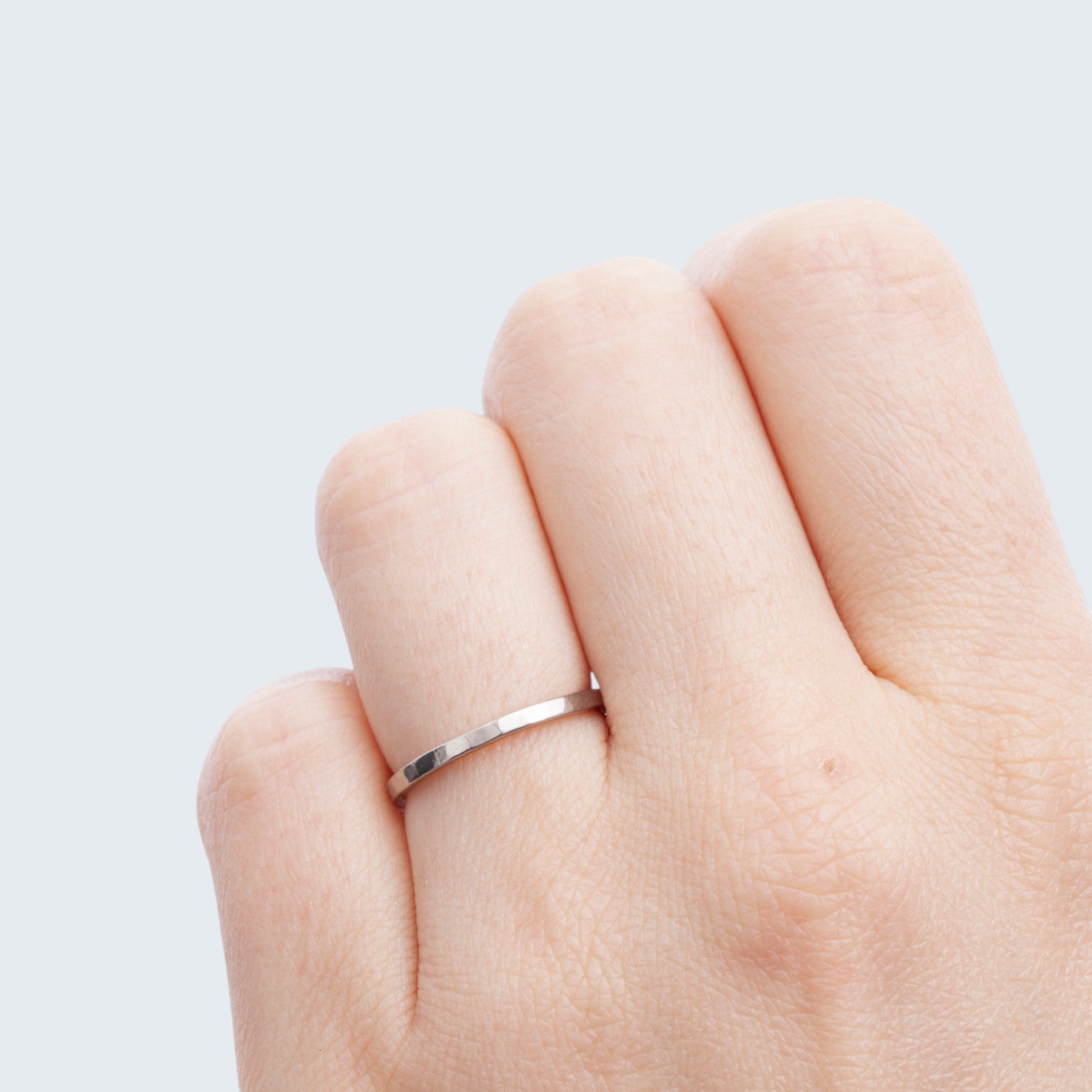freya wedding ring for her in white gold, worn, INNAN Jewellery Berlin