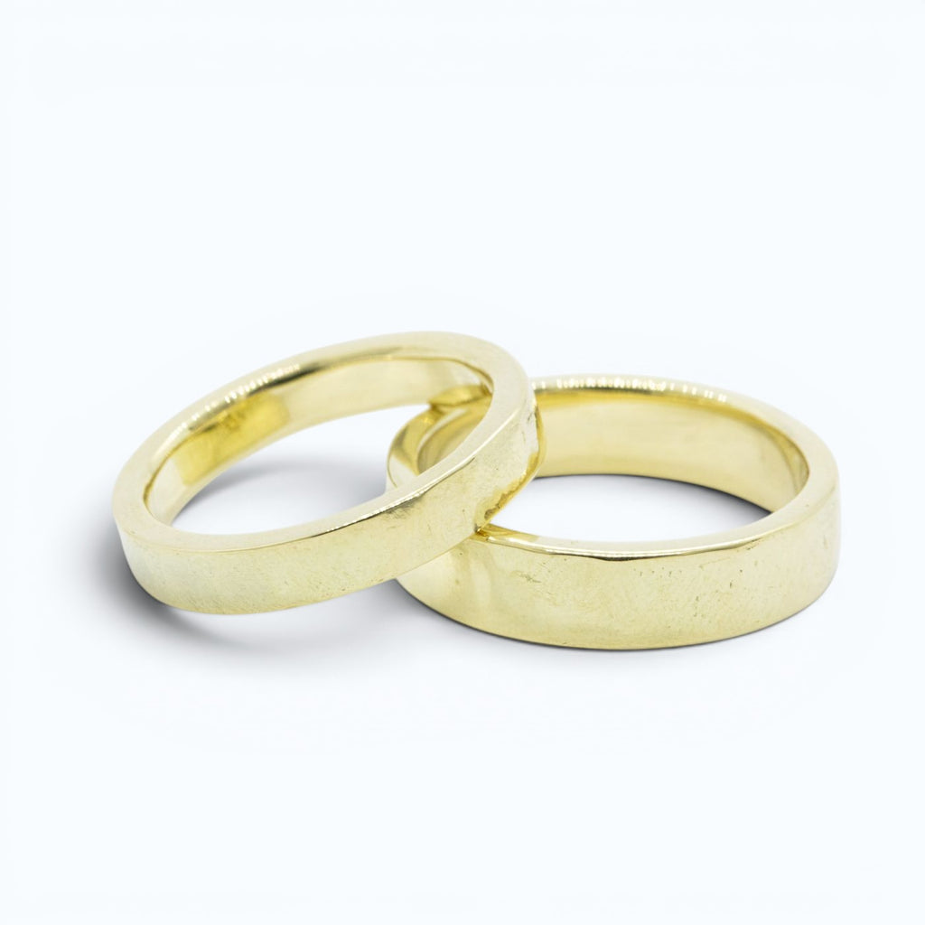 oshun hers and his wedding bands in yellow gold, product image, INNAN Jewellery Berlin