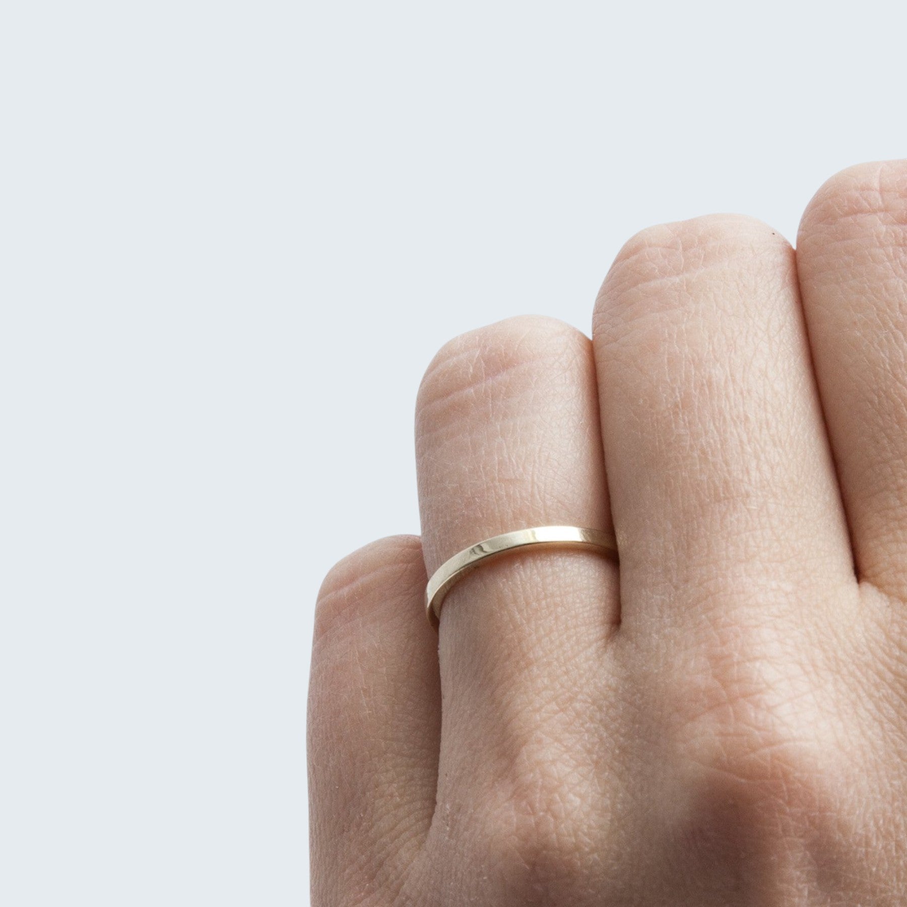 penelope wedding ring for her in yellow gold, product image, INNAN Jewellery Berlin