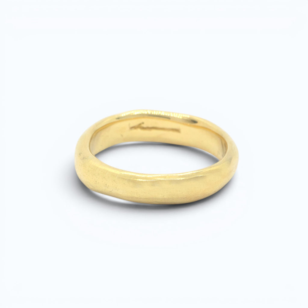 tara wedding ring for her in yellow gold, product image front view, INNAN Jewellery Berlin