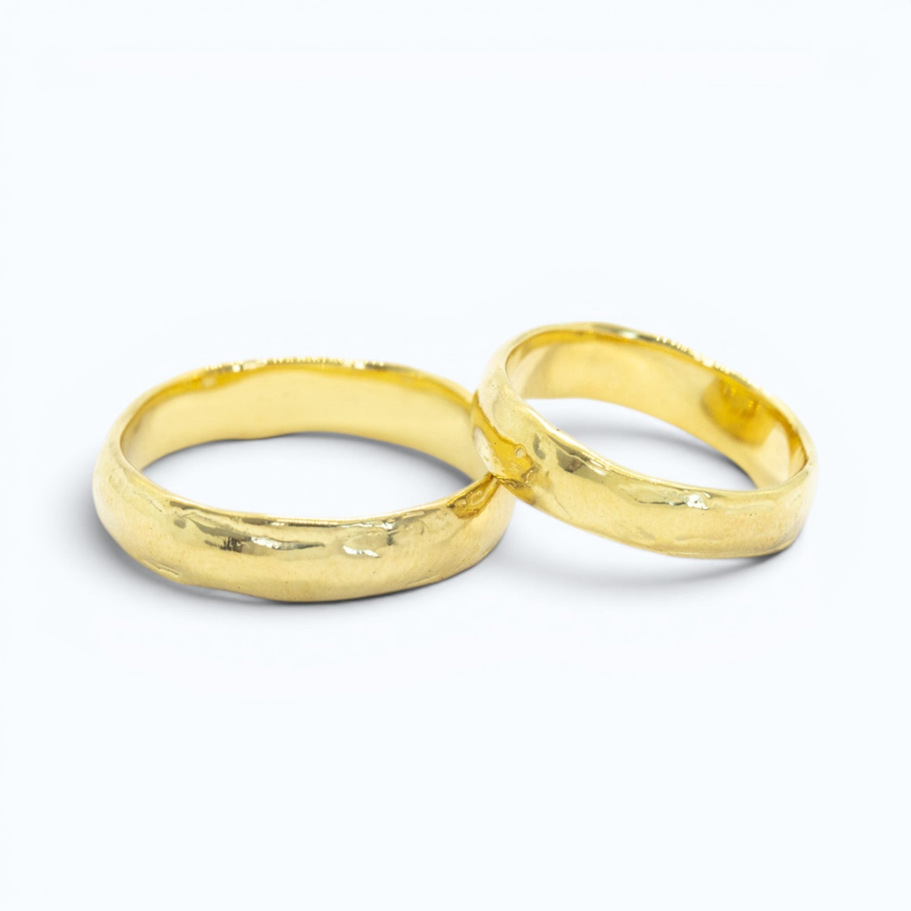 verve X wedding ring for him in yellow gold, product image, INNAN Jewellery Berlin