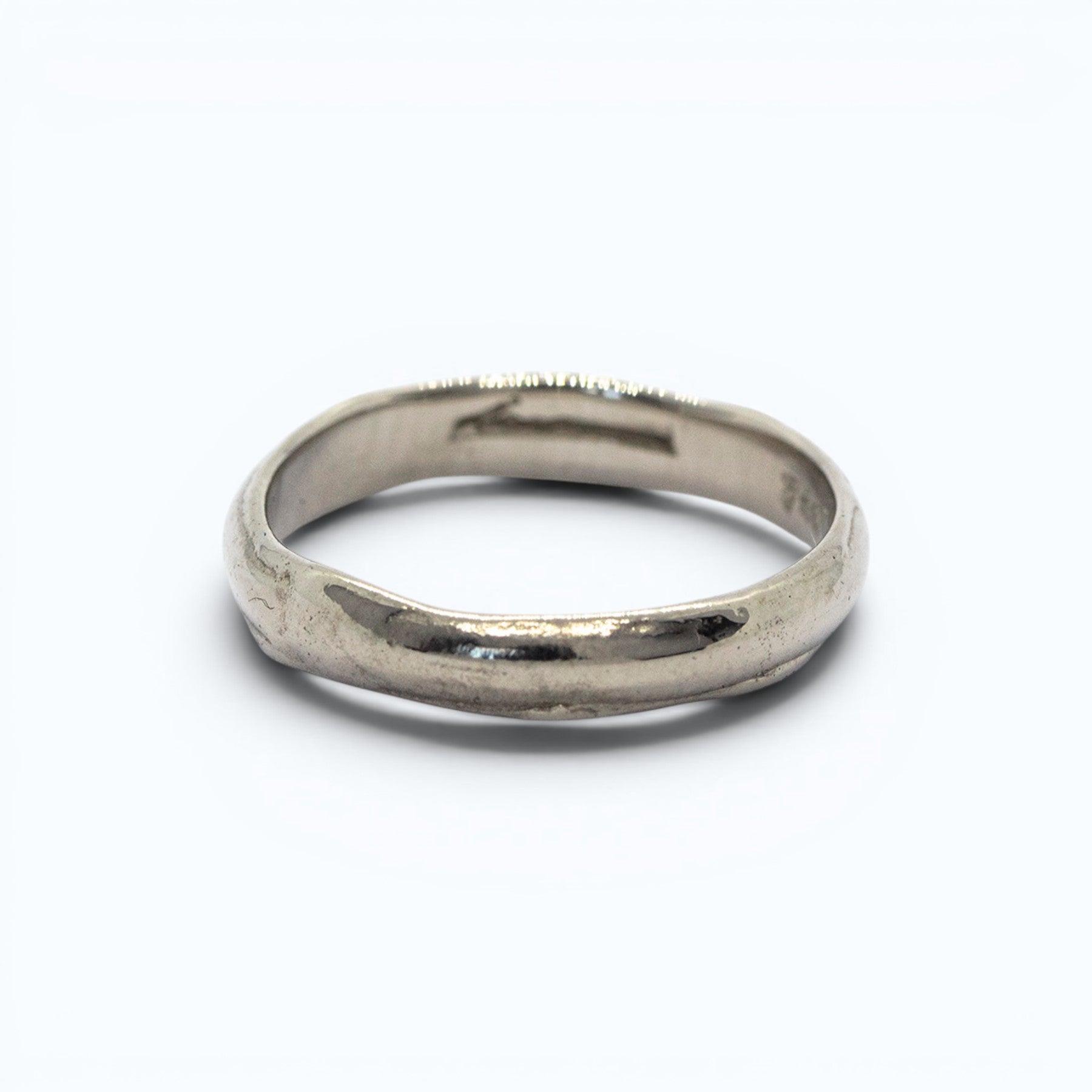 verve wedding ring for h in white gold, product image, INNAN Jewellery Berlinm