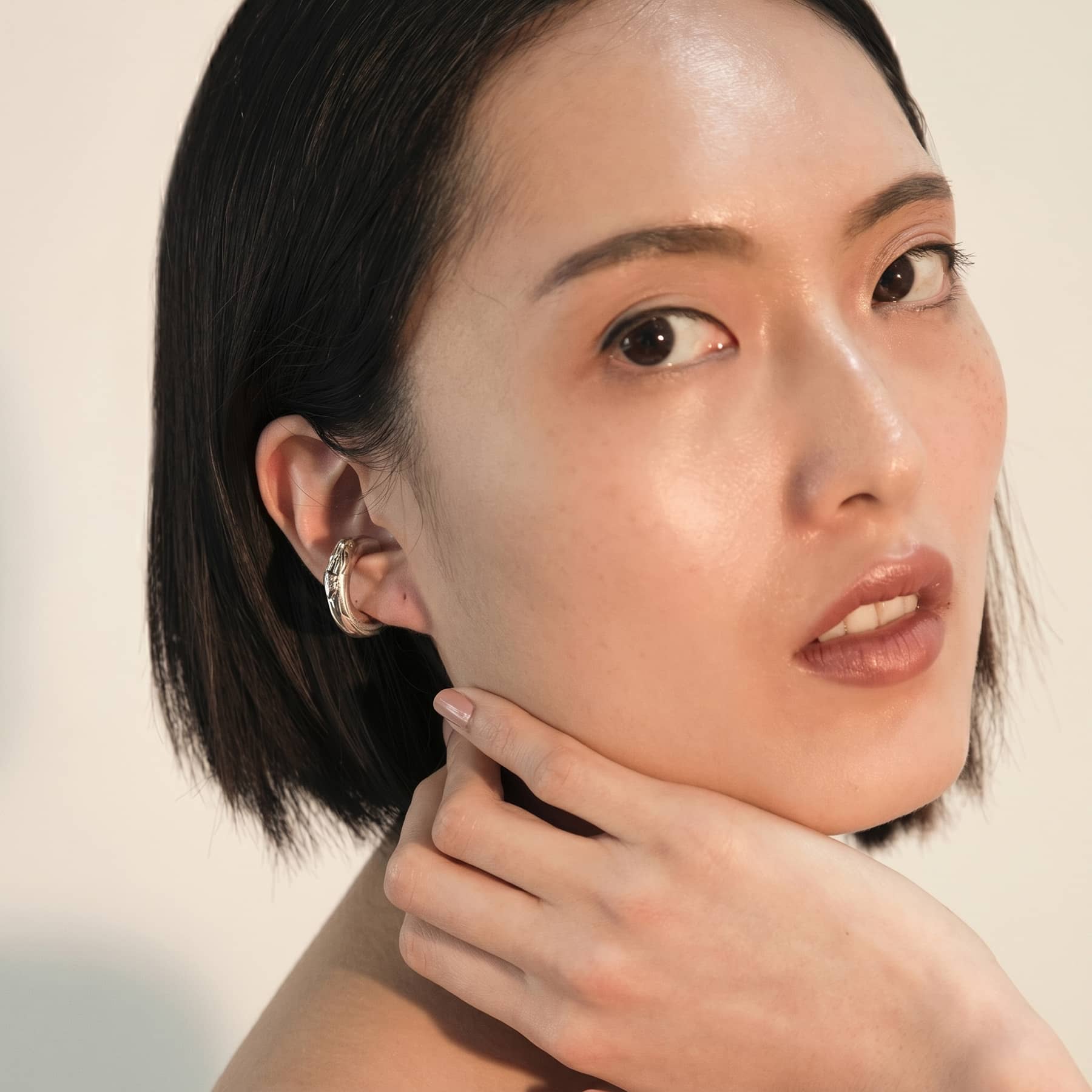 silver alda ear cuff, product image, INNAN Jewellery Berlin