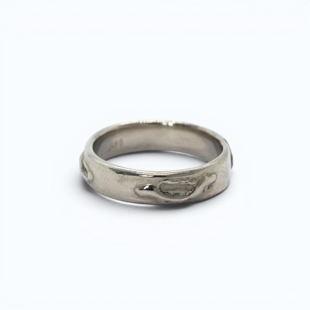 asteriae wedding ring for her in white gold, product image, INNAN Jewellery Berlin
