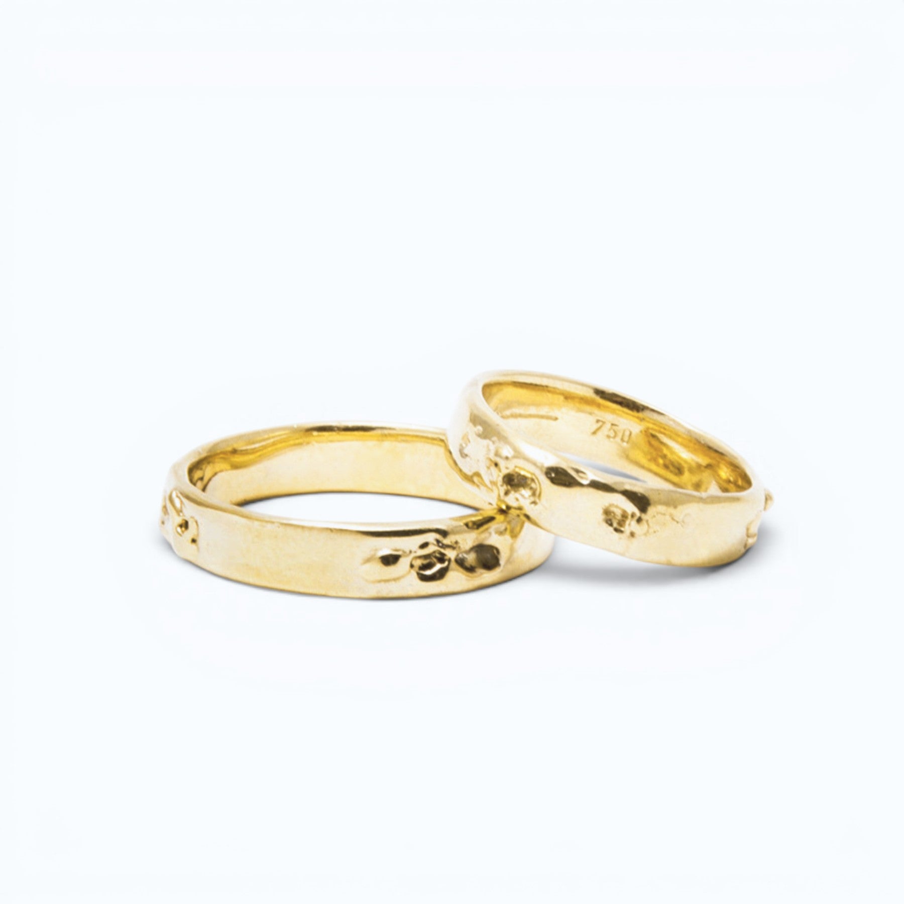 asteriae wedding ring for her in yellow gold, product image, INNAN Jewellery Berlin