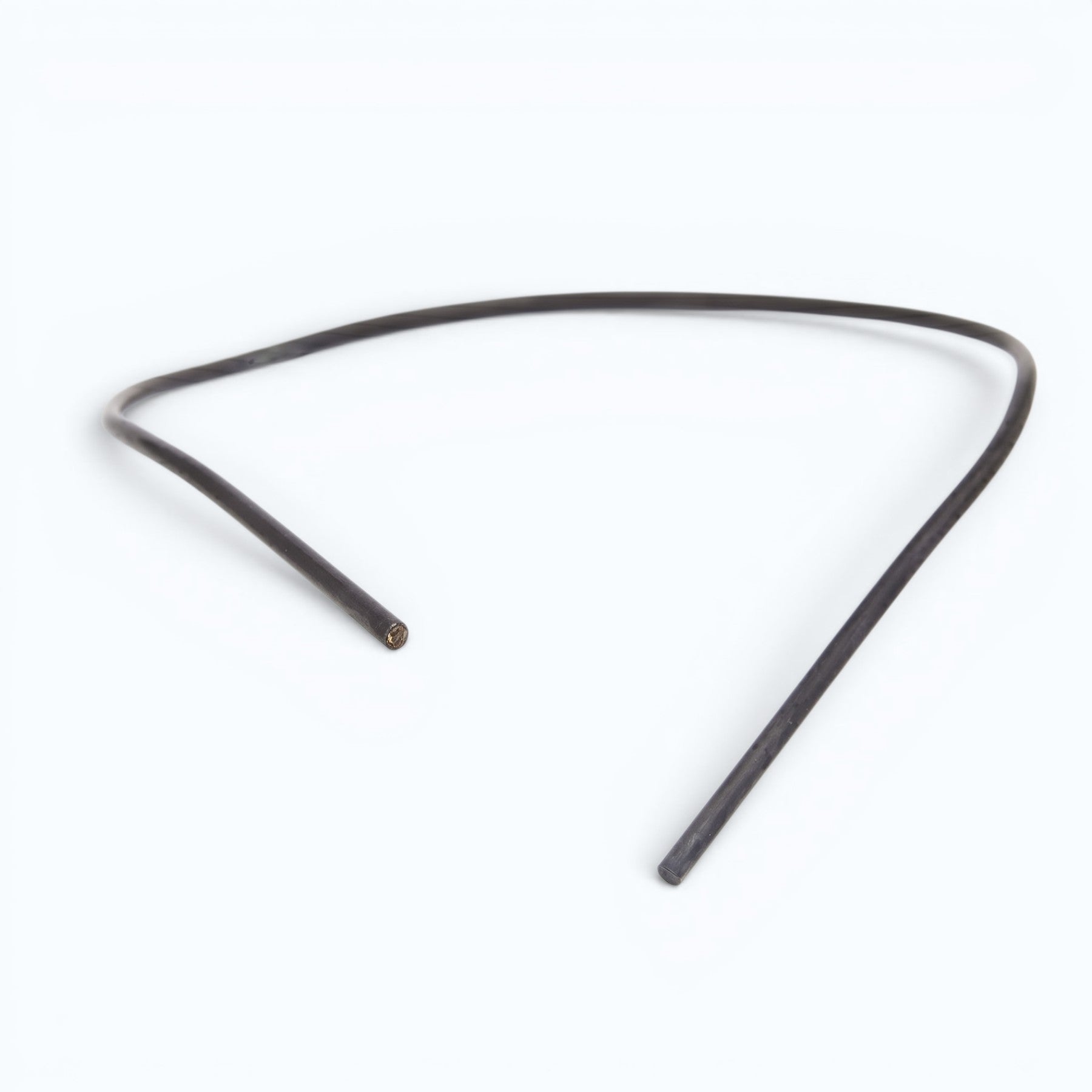 chaotic curve necklace in silver with black diamond, product image, INNAN Jewellery Berlin