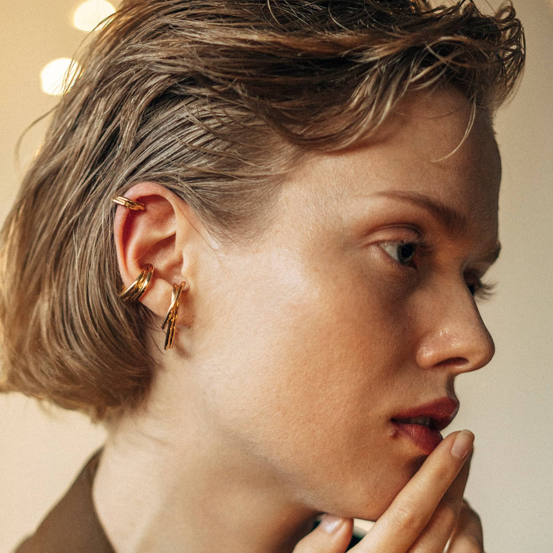 silver flow mini ear cuff, product image, INNAN Jewellery Berlin