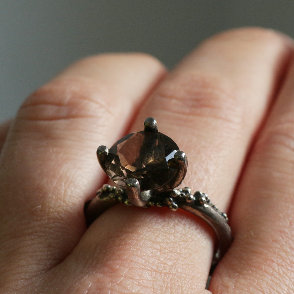 ring petite stardust silver smoky quartz innan jewellery atelier berlin