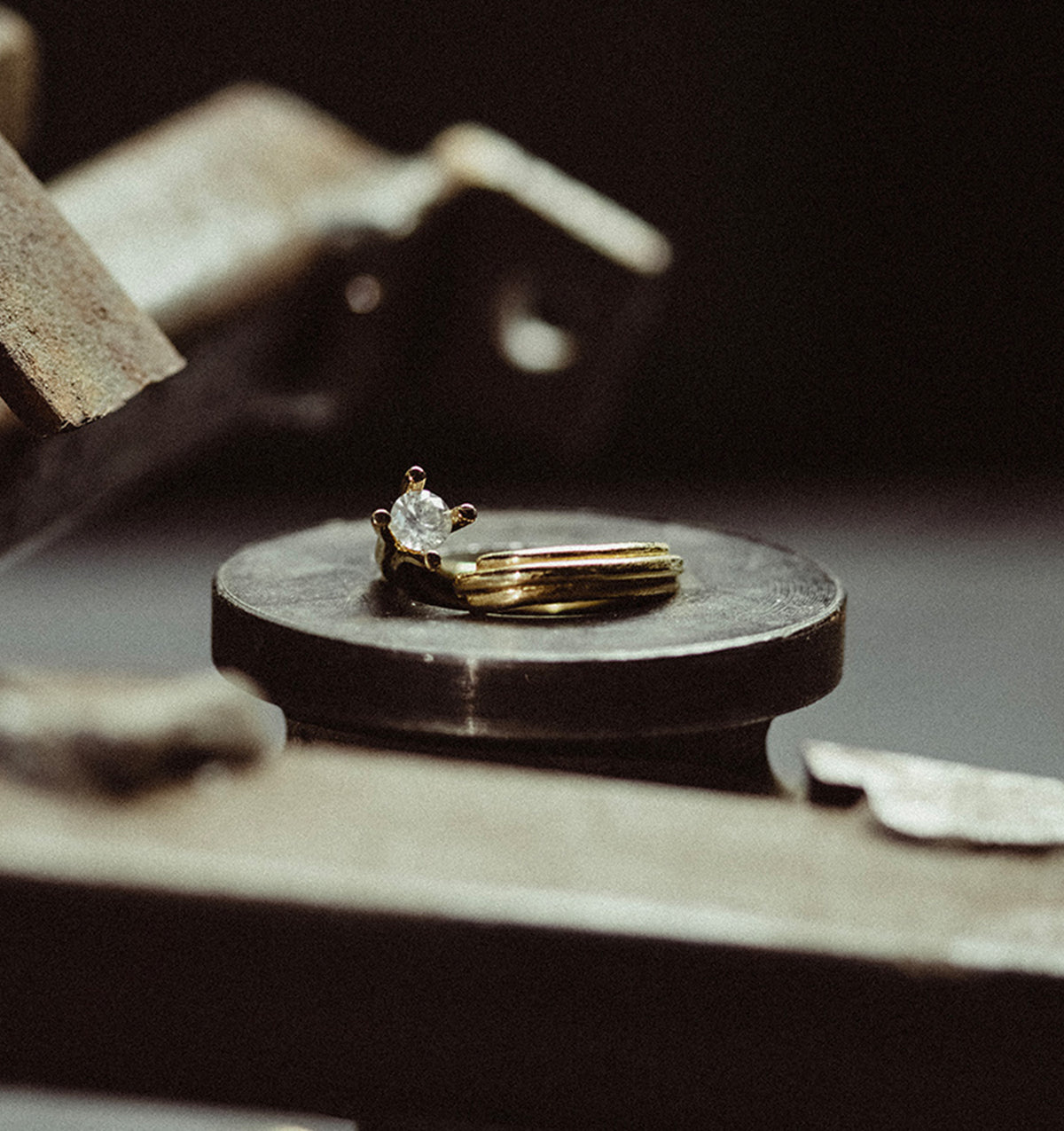 Front view of Vortex ring in 18 ct yellow gold with a 0.43 ct diamond by Innan Jewellery