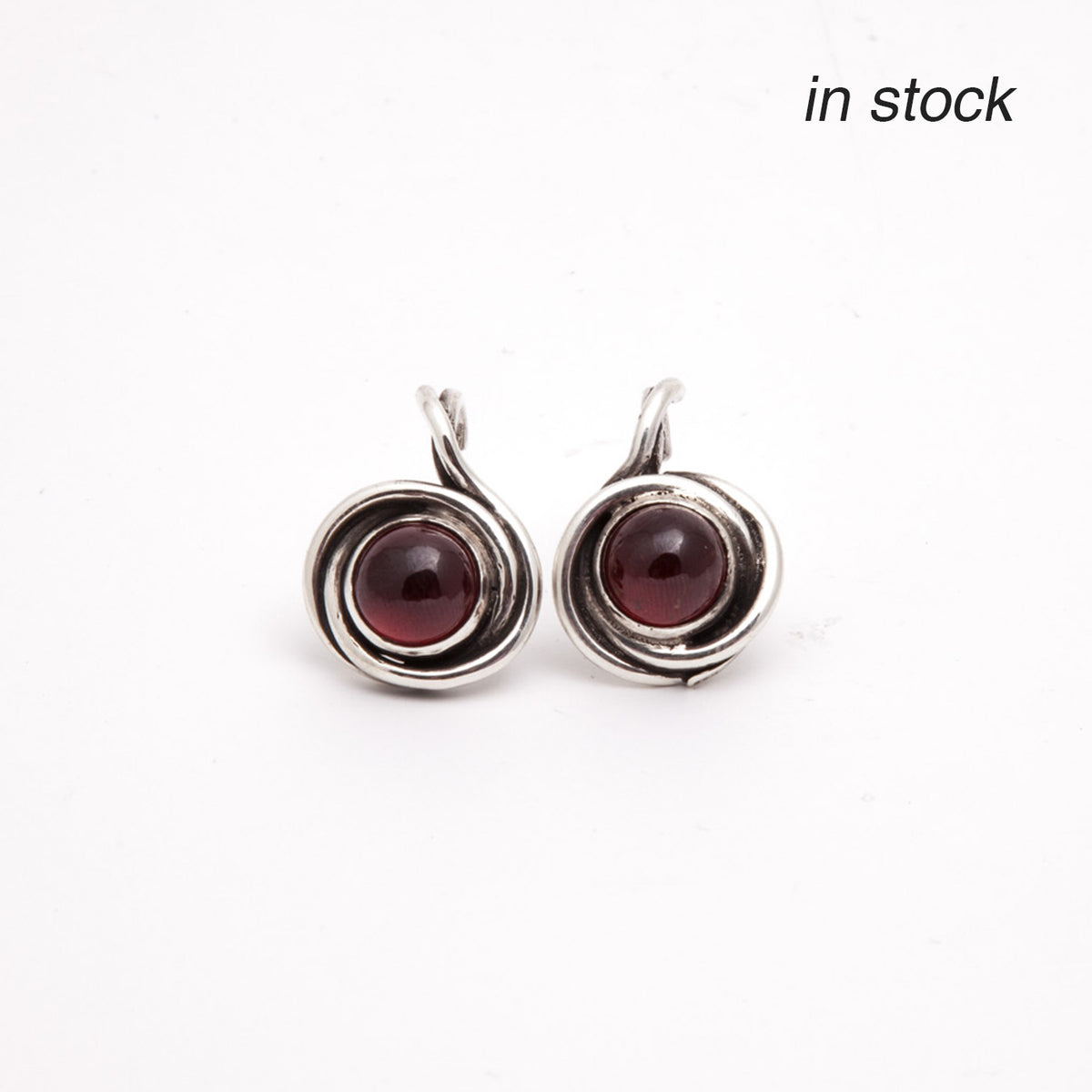 earrings twist silver red garnet product view innan jewellery
