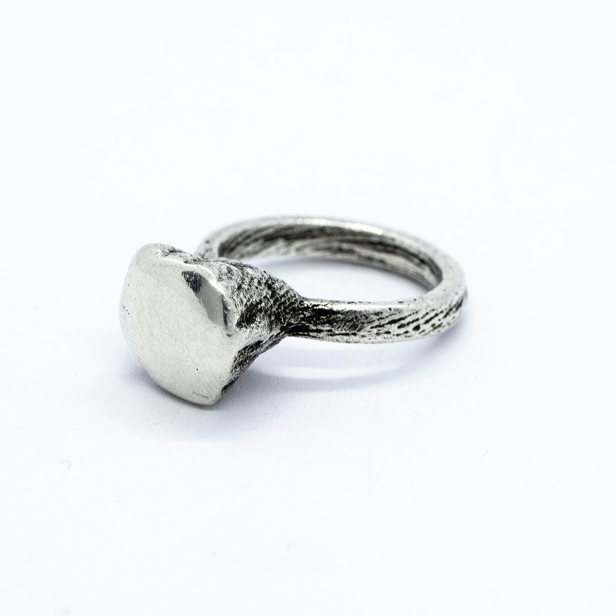 Oud | Signet Silver Ring