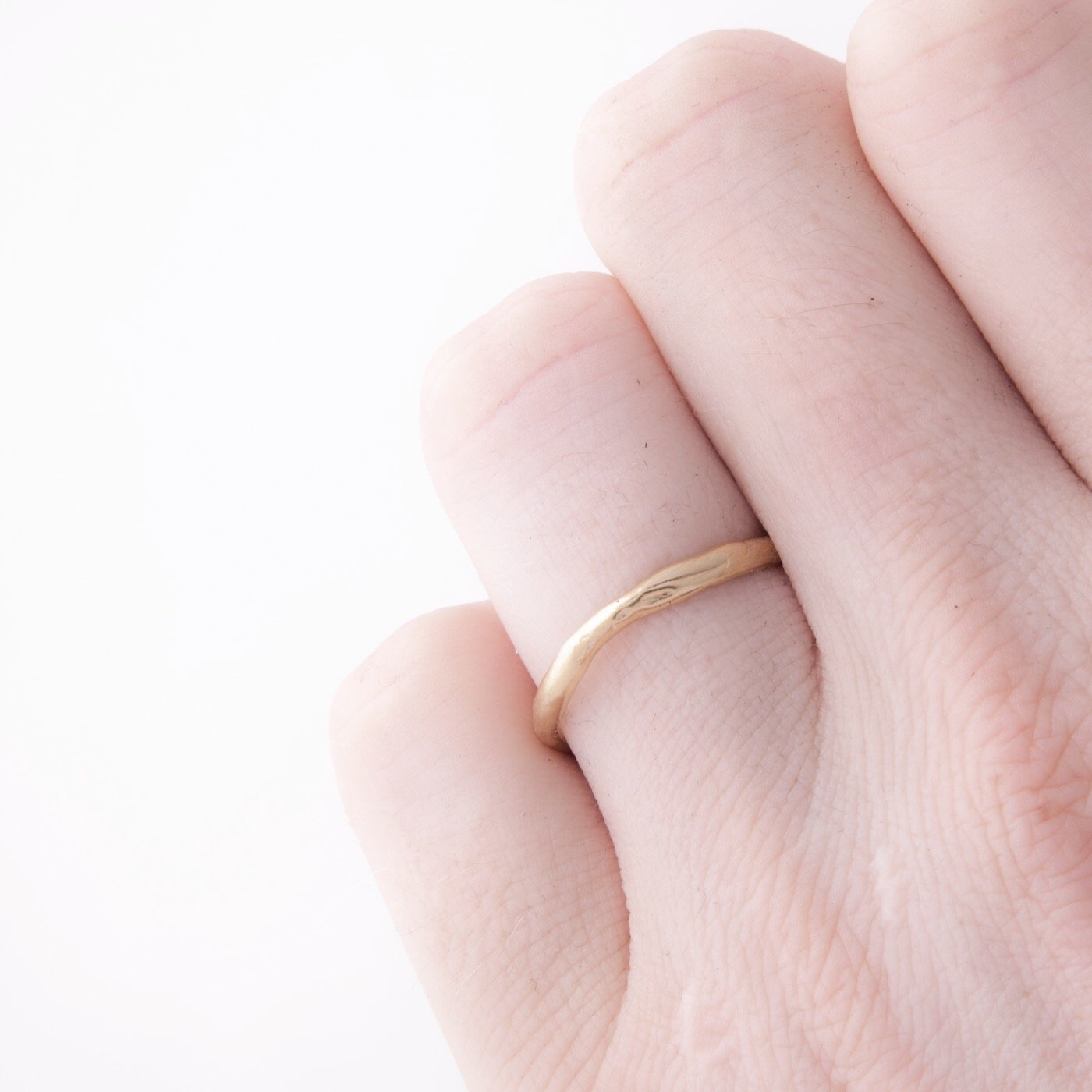 wedding ring erato for him gold product view innan jewellery independent atelier berlin