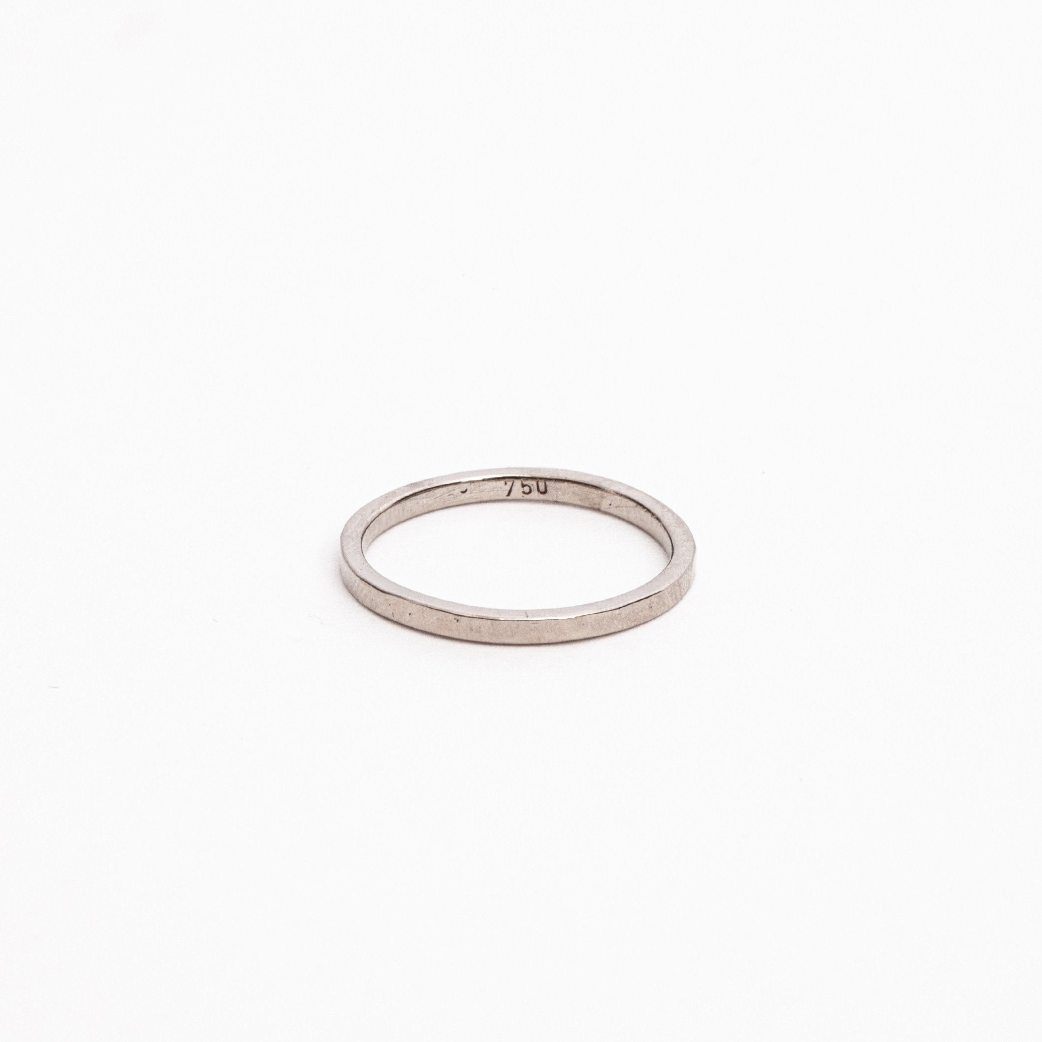 wedding ring freya white gold narrow hammered product view innan jewellery