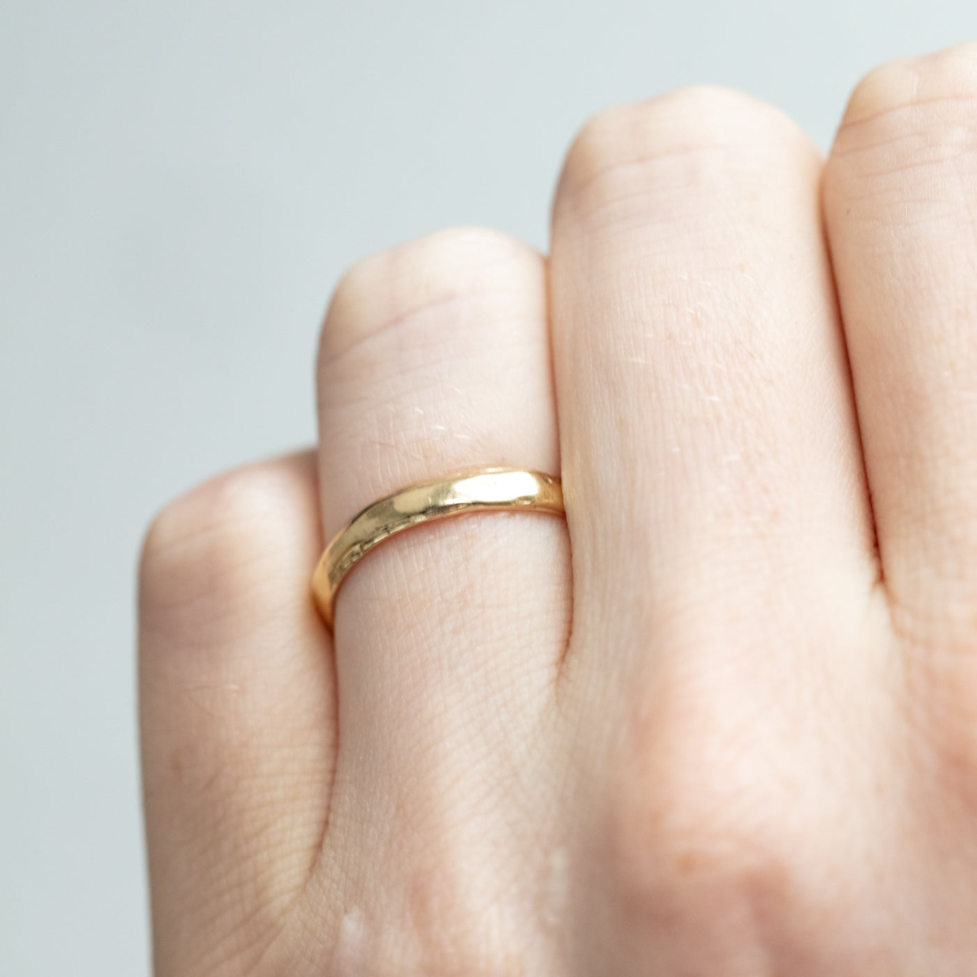 wedding ring  verve yellow gold product view innan jewellery berlin